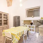 Convivo Palazzo Galateo * レッチェ