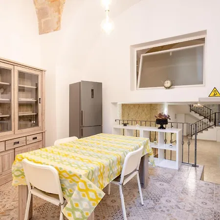 Convivo Palazzo Galateo * Λέτσε