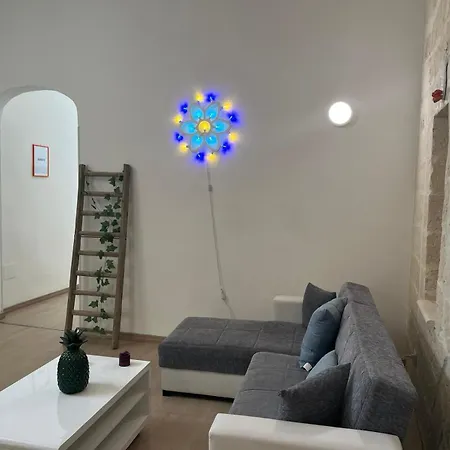 Convivo Palazzo Galateo Διαμέρισμα